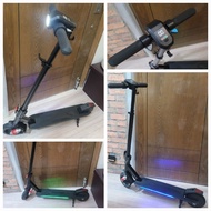 電動滑板車 BLACK ELECTRIC SCOOTER