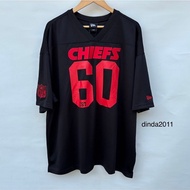 NEW ERA Jersey KANSAS CITY CHIEFS NFL Historic Black OVERSIZED SHORT SLEEVE TEE Original