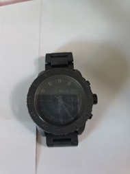Diesel 全黑手錶