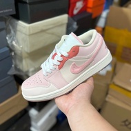 D Air Jordan 1 Low SE Fleece Pink Hook Girl Pink AJ1 Jordan 1 Low-Top Culture Basketball Shoes Curre
