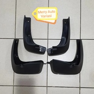 Mudguard(karpet roda) SUZUKI ERTIGA lama 2013-2017