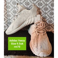 Kasut Bundle Adidas Yeezy size 9.5uk