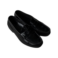 GH Bass Weejuns Black Loafers