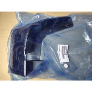 Mudguard karpet lumpur roda depan kanan avanza 2005-2011 original