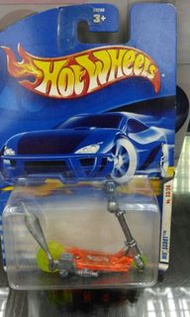 Hotwheels scooter 滑板車