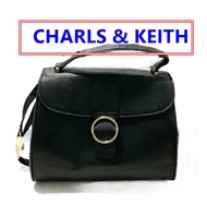 กระเป๋า Charles&amp;Keith circular buckle handbag  CK2-50670492