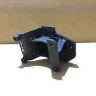 15A DENSO COMPRESSOR BRACKET