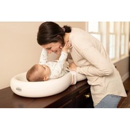 Keekaroo Peanut Changer Baby Vanilla – The Original Made in USA Easy-to-Clean Changing Pad and The O