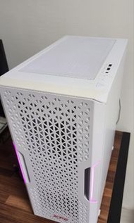 二手 i5-12400 RTX3060Ti 白透側RGB電競桌機