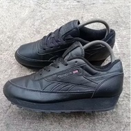 Reebok Classic Rennaissance