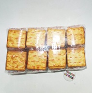 Biskuit Gabin Isi 8 pax • 1 Pack isi 16 keping • Biscuit Cream Cracker Special Khong Guan.