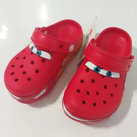 Disney Lightninged Mcqueens Pixar Cartoon Waterproof Red Slippers Children Outdoor Sandals Breathabl