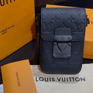 louis vuitton  S-Lock 直式隨身錢包 LV 男包 小包