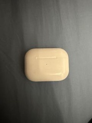 Apple AirPods Pro 充電盒