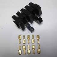 BX2017 AUTOMOTIVE FUSE HOLDER WITH TERMINAL X 5