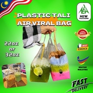 Beg Plastik Tali Air Viral 22oz / 32oz – Viral Plastic Drink Bag with Handle for Beverages