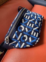 Kenzo 腰包