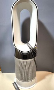 Dyson HP04三合一冷暖風扇空氣清新機，全機已深層清潔消毒乾淨可見，已更換全新Filter，整體機件運轉良好靜音，跟原裝遙控，可連接WiFi手機遠距遙控，保養3個月，歡迎查詢!