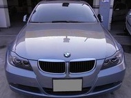 05年 BMW e90 320i 銀色