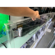 Tấm Mica bảo vệ màn hình tivi 43 inch khỏi bị vỡ và tránh nước vào