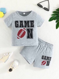 嬰兒男孩夏季運動風格橄欖球字母印花短袖上衣和短褲,時尚2入組套裝