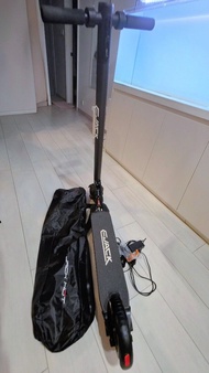 JACKHOT EJACK RS+ Electric Scooter with Carrying Bag