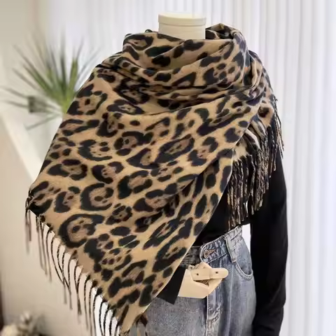 Vintage Leopard Tassels Shawl Imitation Cashmere Windproof Foulard Pashmina Hijabs Thickened Lady Sc