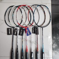 28 LBS Imported Strong Flexible Full Carbon Badminton Racket