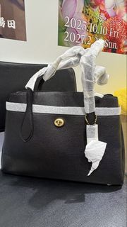 Coach 黑色大容量手袋