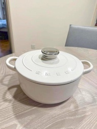 全新Smeg 鑄鐵鍋24cm (NEW)  Cast Iron Pot