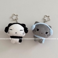 🔥 creativity 🔥 Couples HOTSELLING bag matching Minimalist Earphone Cat Plush Pendant: Black ,White ,