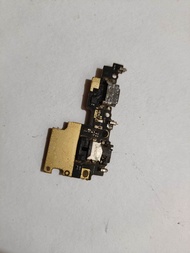 IC CHARGER HANDPHONE XIAOMI MI A1 MI5X ORIGINAL COPOTAN