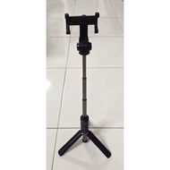 Samsung C&T ITFIT Tripod Bluetooth Selfie Stick