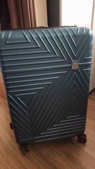 Pierre Cardin28 inch  行李箱luggage suitcase