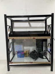 ตู้ปลากั้นกรอง ขนาด24 นิ้ว 12x24x15 มีอุปกรณ์ พร้อมขา และฝาไฟ พร้อมใช้งาน