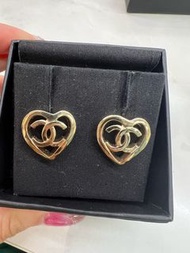 Chanel Earrings中古心形耳環