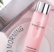 Swiss miracle toner brand new and ample N serum both brand new in packing buy together only 300.-