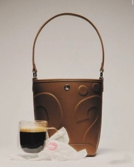 Rally The Bag Picnic Rally Movement Whisper mini Bucket กระเป๋าถือ สะพายข้าง กระเป๋าหนังทรงลายโลโก้