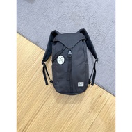 Herschel tomson 3783