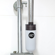 H2O Plus Ultimate Shower Filter ที่กรองน้ำฝักบัว เปลี่ยนไส้กรองได้ ช่วยให้น้ำอาบสะอาด กรองคลอรีน สนิ