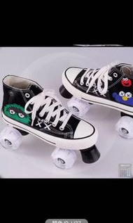 公仔雙排滾軸溜冰鞋 Roller Skates 🛼