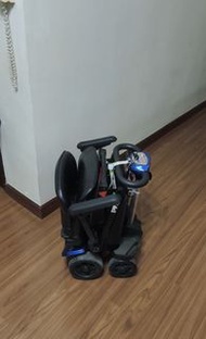 原價三萬多, 可上港鐵, 老人、殘疾代步車、電動輪椅  wheelchair