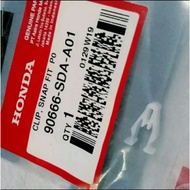 LOKAL Clip Snap PCX 150 Local Vario White Color Original Honda 90666-SDA-A01