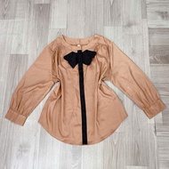 HA78 Brown shirt (consignment clearance)