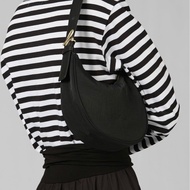 Agnes b.黑色彎月肩背包 全新