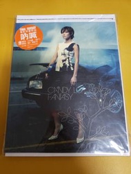 98%new (附外貼紙及完裝膠套)CD 盧巧音 吶喊 Fantasy 2001年sony music ,刀槍不入,無痛分手。( 保存極好接近全新)