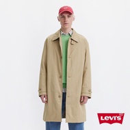 Levis 男款 寬鬆長版風衣外套 / 工裝卡其色 / 領圍扣設計 熱賣單品