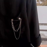 Vintage Grunge Style Brooch Pin / chain brooch clothing accessories
