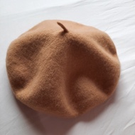Head Accessories Brown Wool Beret & White Streetwear Cap (Cap/Beret)