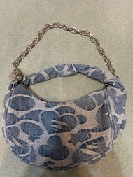 A Bathing Ape 斜背包